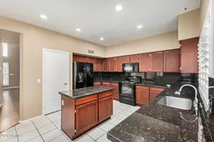 4334 E Anderson Dr, Phoenix, AZ 85032 - Photo 17