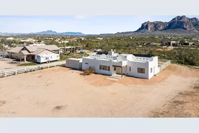 2082 E Tepee Street, Apache Junction, AZ 85119 - Photo 15