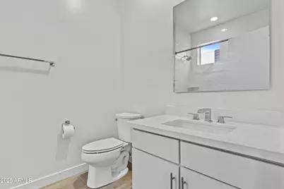 325 E Coronado Road #8, Phoenix, AZ 85004 - Photo 27