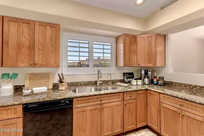 1647 E Waltann Lane, Phoenix, AZ 85022 - Photo 11