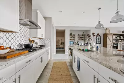 9636 W Donald Drive, Peoria, AZ 85383 - Photo 11