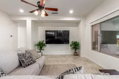 20318 N 273rd Avenue, Buckeye, AZ 85396 - Photo 11