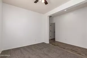 18174 W Robin Ln, Surprise, AZ 85387 - Photo 11