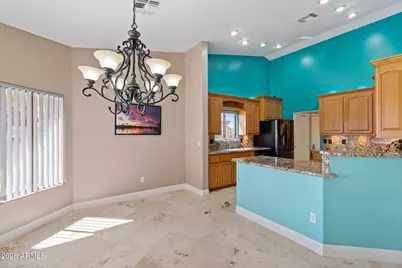 8841 W Port Royale Lane, Peoria, AZ 85381 - Photo 27
