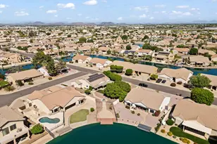 8841 W Port Royale Ln, Peoria, AZ 85381 - Photo 9