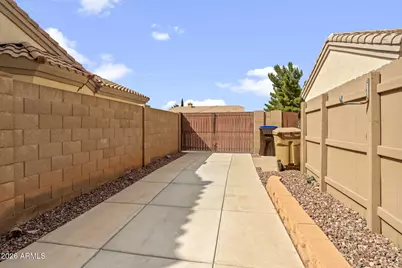 8841 W Port Royale Lane, Peoria, AZ 85381 - Photo 71