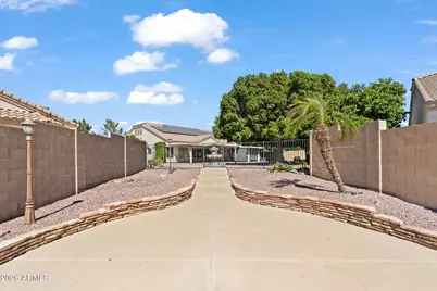 8841 W Port Royale Lane, Peoria, AZ 85381 - Photo 65