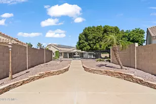 8841 W Port Royale Ln, Peoria, AZ 85381 - Photo 65