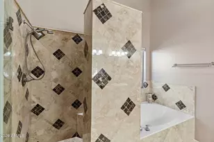 8841 W Port Royale Ln, Peoria, AZ 85381 - Photo 47