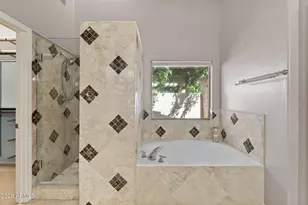 8841 W Port Royale Ln, Peoria, AZ 85381 - Photo 41