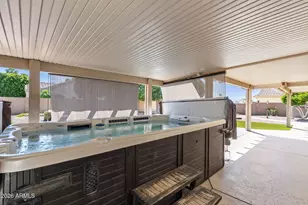 8841 W Port Royale Ln, Peoria, AZ 85381 - Photo 57