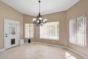 8841 W Port Royale Ln, Peoria, AZ 85381 - Photo 23