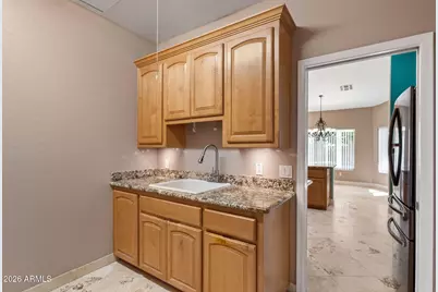 8841 W Port Royale Lane, Peoria, AZ 85381 - Photo 31