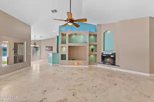 8841 W Port Royale Ln, Peoria, AZ 85381 - Photo 17