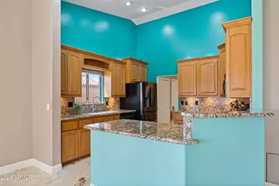 8841 W Port Royale Lane, Peoria, AZ 85381 - Photo 27