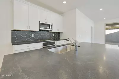 14667 W Surrey Drive, Surprise, AZ 85379 - Photo 13