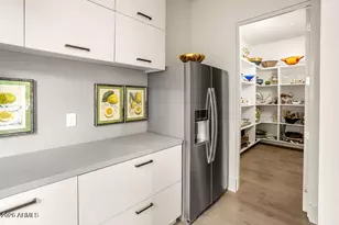 6863 E Joshua Tree Ln, Paradise Valley, AZ 85253 - Photo 13