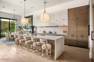 6863 E Joshua Tree Ln, Paradise Valley, AZ 85253 - Photo 9