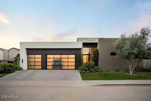 6863 E Joshua Tree Ln, Paradise Valley, AZ 85253 - Photo 37