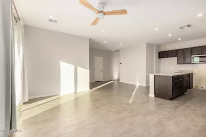 19320 N Diego Way, Maricopa, AZ 85138 - Photo 5