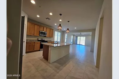 13550 W Cassia Trail, Peoria, AZ 85383 - Photo 11