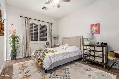 3422 E Pyrenees Pass, Phoenix, AZ 85018 - Photo 23