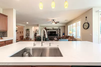 5263 W Pueblo Drive, Eloy, AZ 85131 - Photo 13