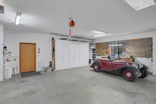 7950 Koch Field Rd, Flagstaff, AZ 86004 - Photo 9