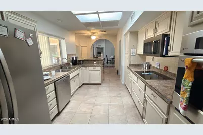 14710 W Heritage Drive, Sun City West, AZ 85375 - Photo 11