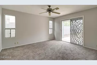 8834 W Michelle Drive, Peoria, AZ 85382 - Photo 15