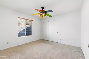 3042 W Rose Garden Ln, Phoenix, AZ 85027 - Photo 9