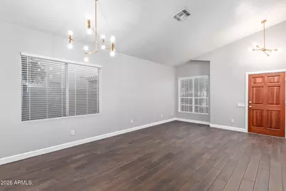 1004 W Beverly Lane, Phoenix, AZ 85023 - Photo 7