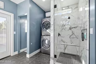 7753 E Earll Dr, Scottsdale, AZ 85251 - Photo 21