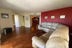 17404 N 99th Ave, Sun City, AZ 85373 - Photo 9