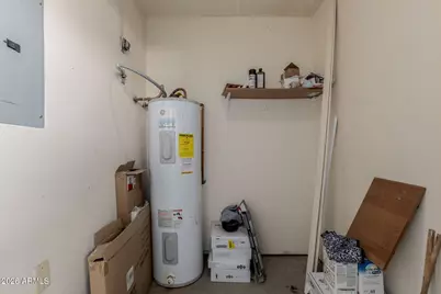 17225 N 16th Street #10, Phoenix, AZ 85022 - Photo 9