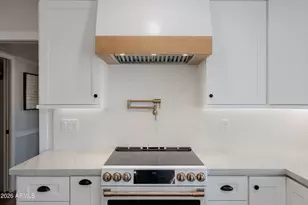 3151 S Eagle Dr, Chandler, AZ 85286 - Photo 7