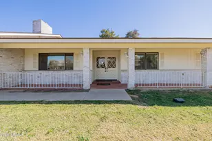 3151 S Eagle Dr, Chandler, AZ 85286 - Photo 3