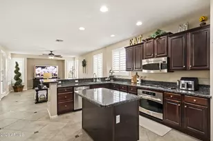 6732 S Fawn Ave, Gilbert, AZ 85298 - Photo 9