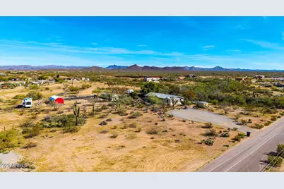 25206 W Rockaway Hills Drive, Morristown, AZ 85342 - Photo 45