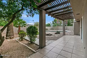 8825 E Kalil Dr, Scottsdale, AZ 85260 - Photo 15