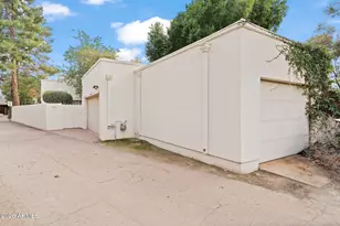 2210 Encanto Dr NW, Phoenix, AZ 85007 - Photo 47