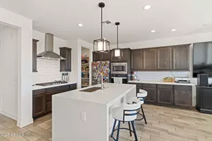 10997 N Hershey St, Surprise, AZ 85388 - Photo 9