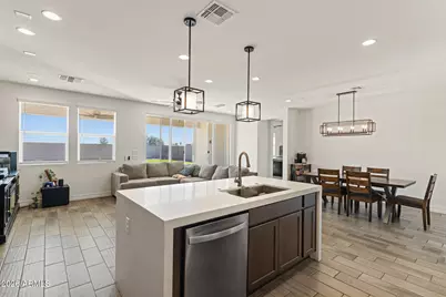 10997 N Hershey Street, Surprise, AZ 85388 - Photo 11