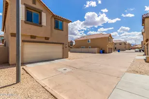 832 E Agua Fria Ln, Avondale, AZ 85323 - Photo 9