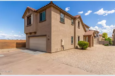 832 E Agua Fria Lane, Avondale, AZ 85323 - Photo 5