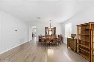 26131 N 67th Dr, Peoria, AZ 85383 - Photo 23