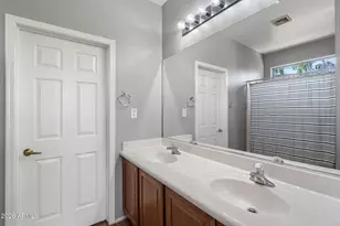 1608 W Kuralt Dr, Anthem, AZ 85086 - Photo 19