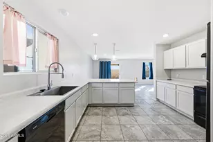 40573 W Helen Ct, Maricopa, AZ 85138 - Photo 7