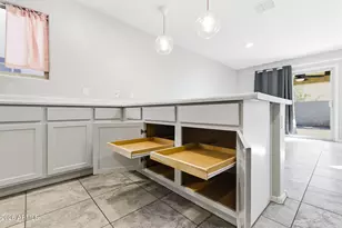 40573 W Helen Ct, Maricopa, AZ 85138 - Photo 9