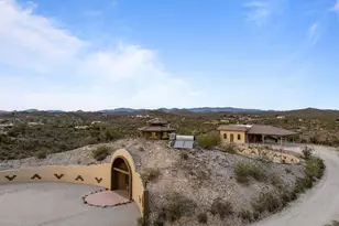 50704 N 292nd Ave, Wickenburg, AZ 85390 - Photo 5